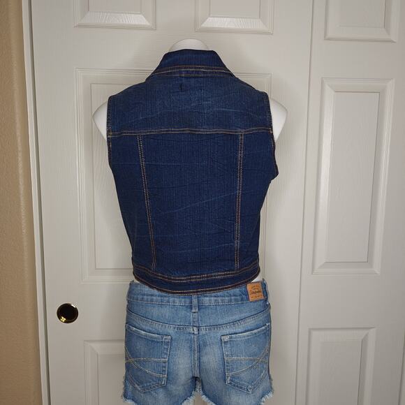 New Look dark blue denim crop vest - Picture 5 of 9